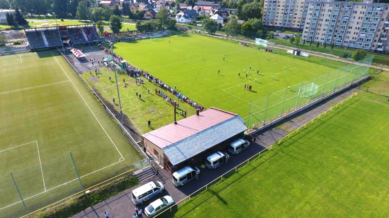 Fotbalový stadion